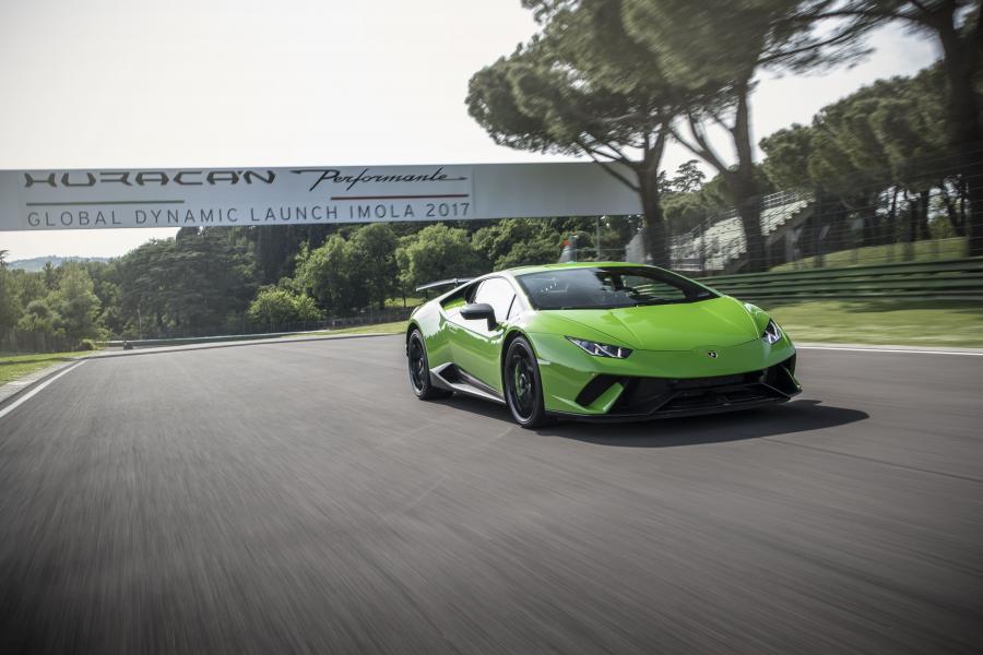  Lamborghini Huracan Performante (LB724) 2017 года  (WW) (фото 39 из 57)